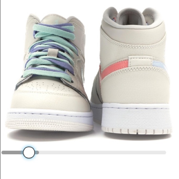 Jordan 1 Mid Swoosh Nike